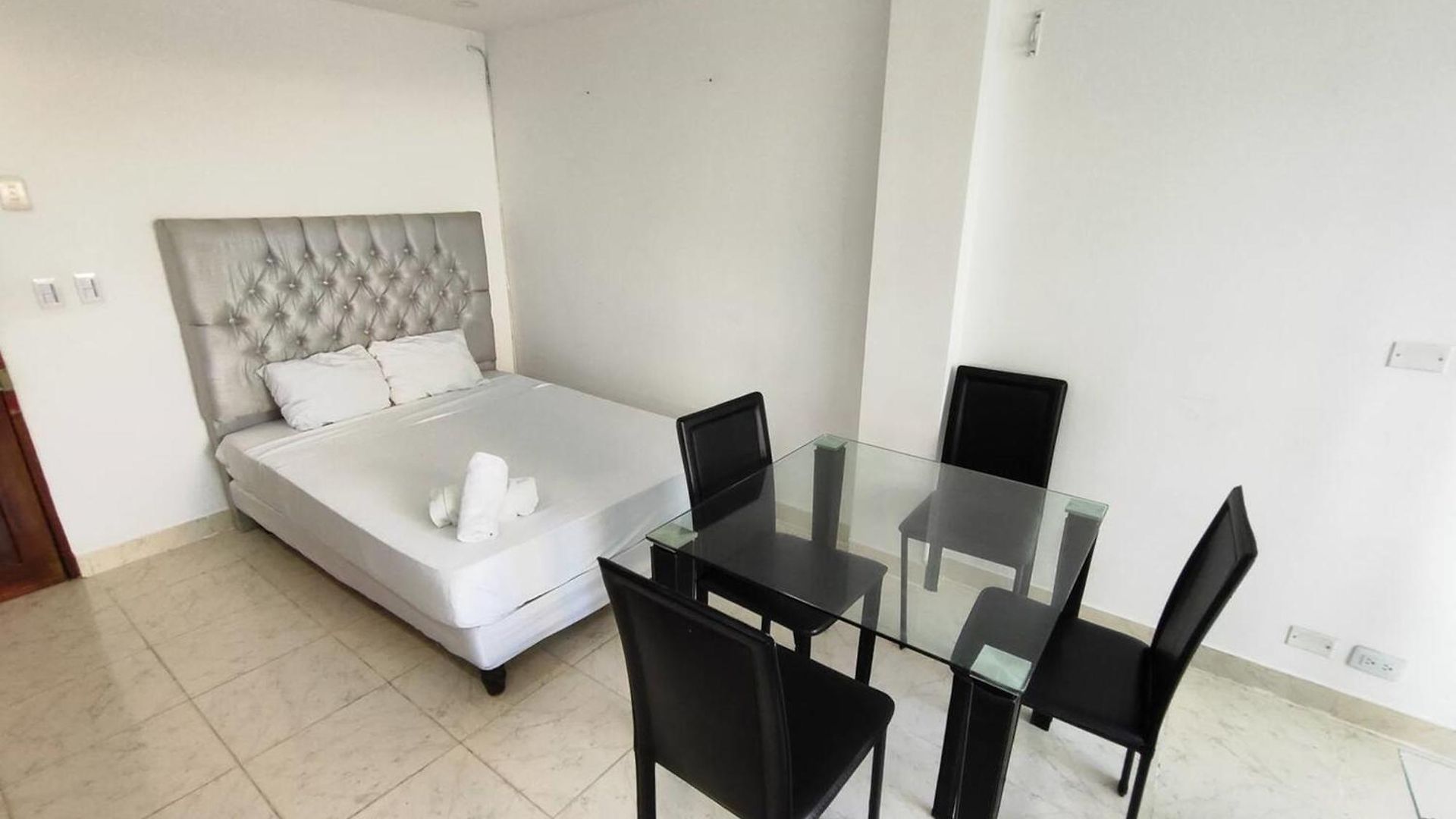 Apartamento Em3-1g De 1 Hab En Zona Residencial Aire Acondicionado Wifi Y Parqueadero