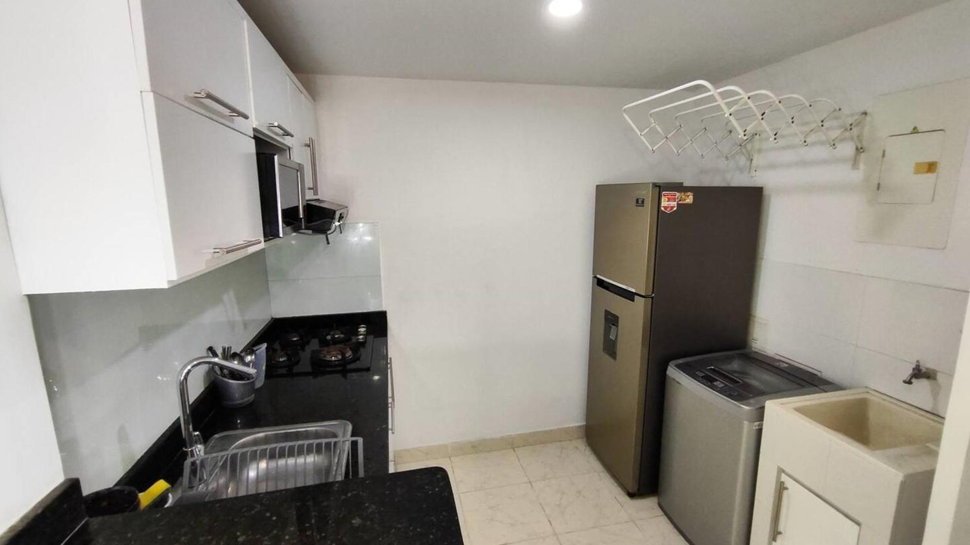 Em3-1g De 1 Hab En Zona Residencial Aire Acondicionado Wifi Y Parqueadero * Cartagena